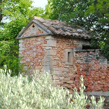 La Badelle Bed & Breakfast